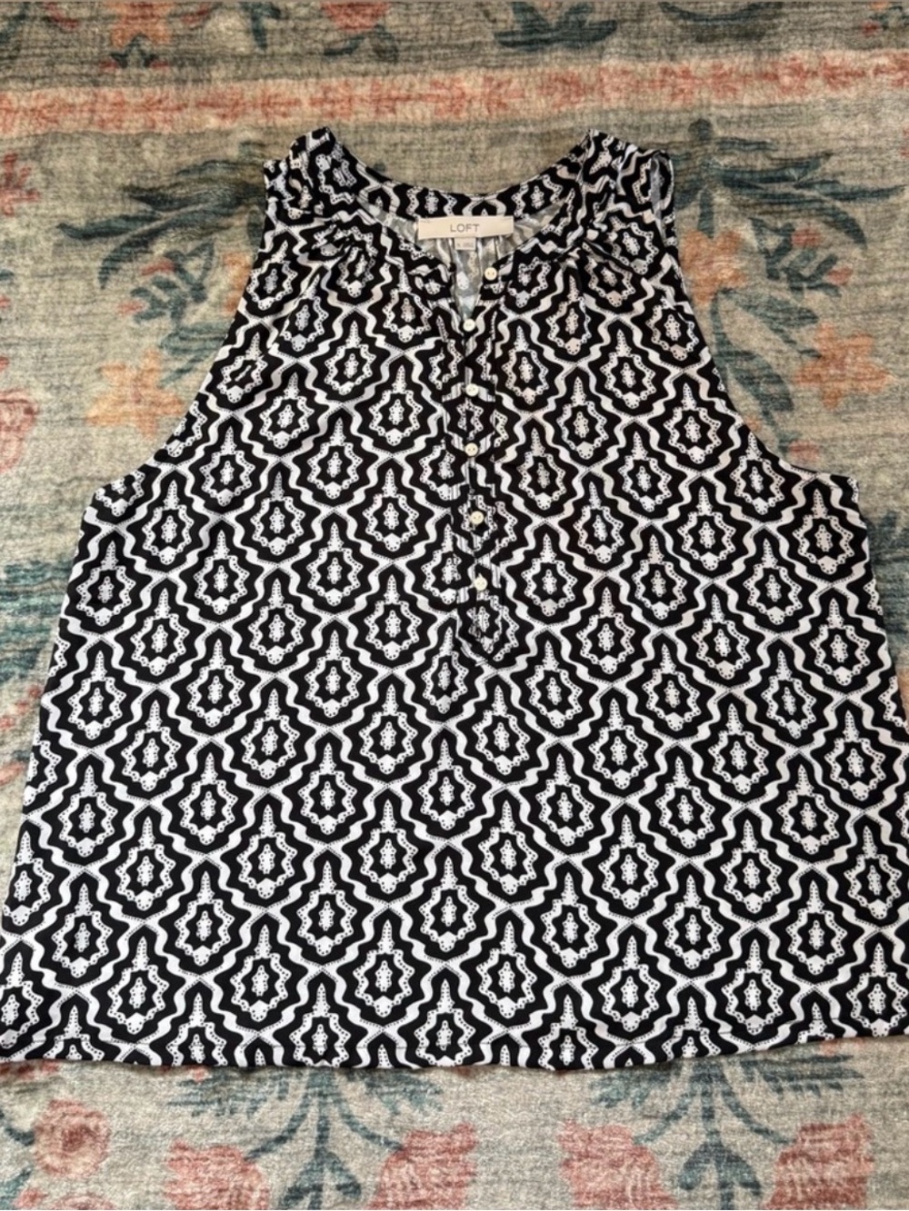 Loft Black and White Sleeveless Tank/Shell/Blouse size XL